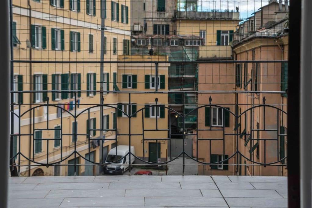 Rosy's House Un Attico A Due Passi Dall'acquario Parking Free Appartement